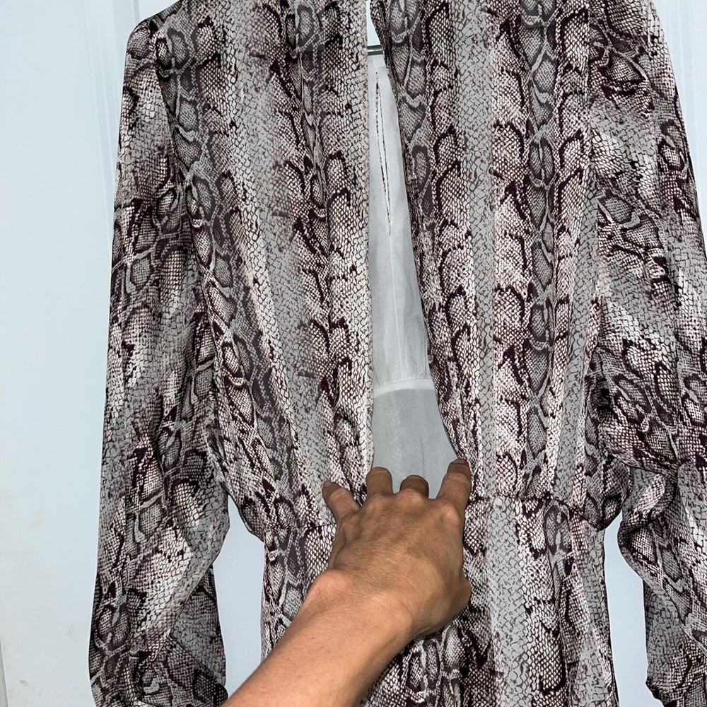 Mimi silk dress .